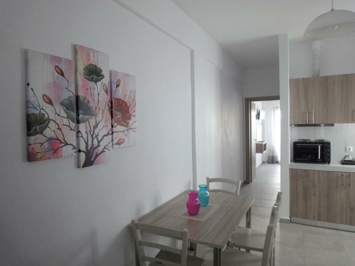 Appartement Nikogroup Mona Lisa à Polychrono Extérieur photo