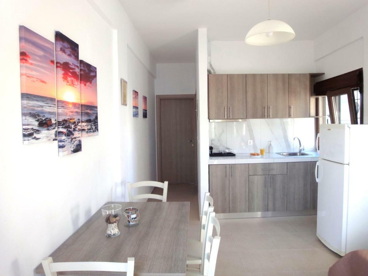 Appartement Nikogroup Mona Lisa à Polychrono Extérieur photo